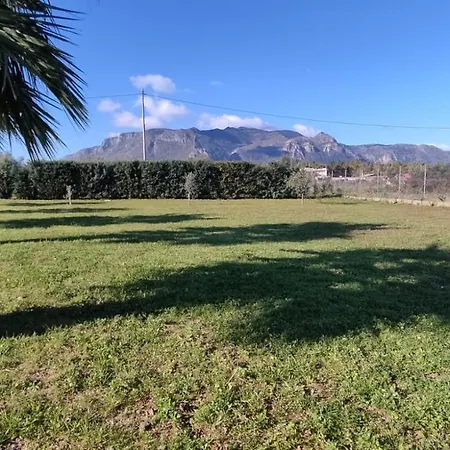Arianna, Il Piacere Di Vivere Nella Natura. Alcamo